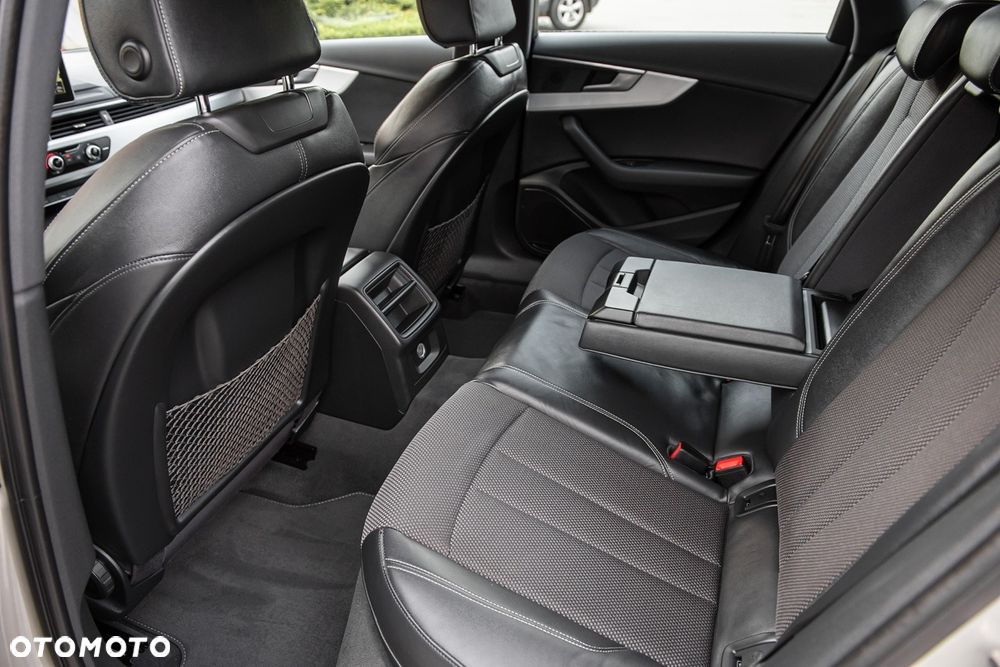 Audi A4 Avant 2.0 TFSI ultra - 16