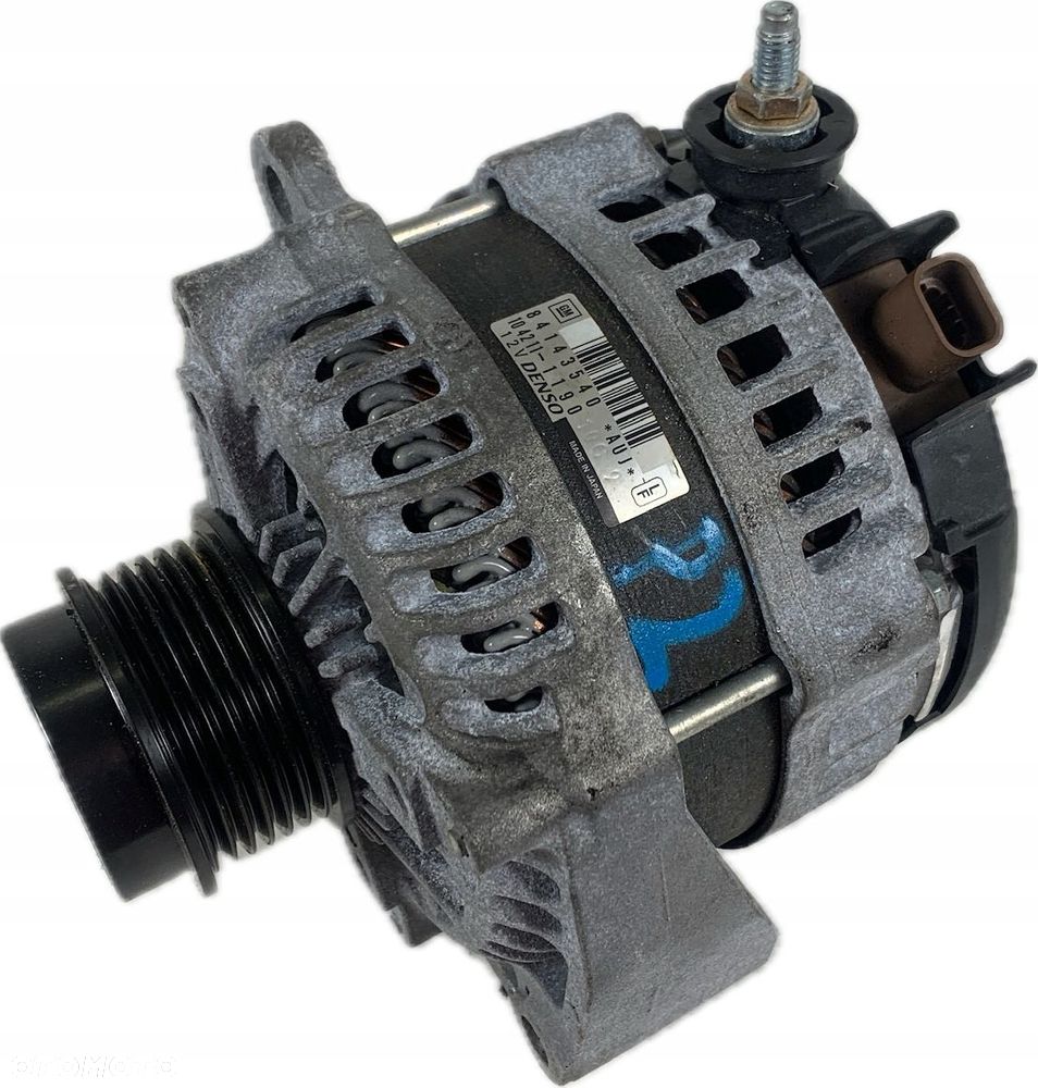 P2 CADILLAC ESCALADE IV 2014 - 6.2 V8 ALTERNATOR GM 84143540 - 1