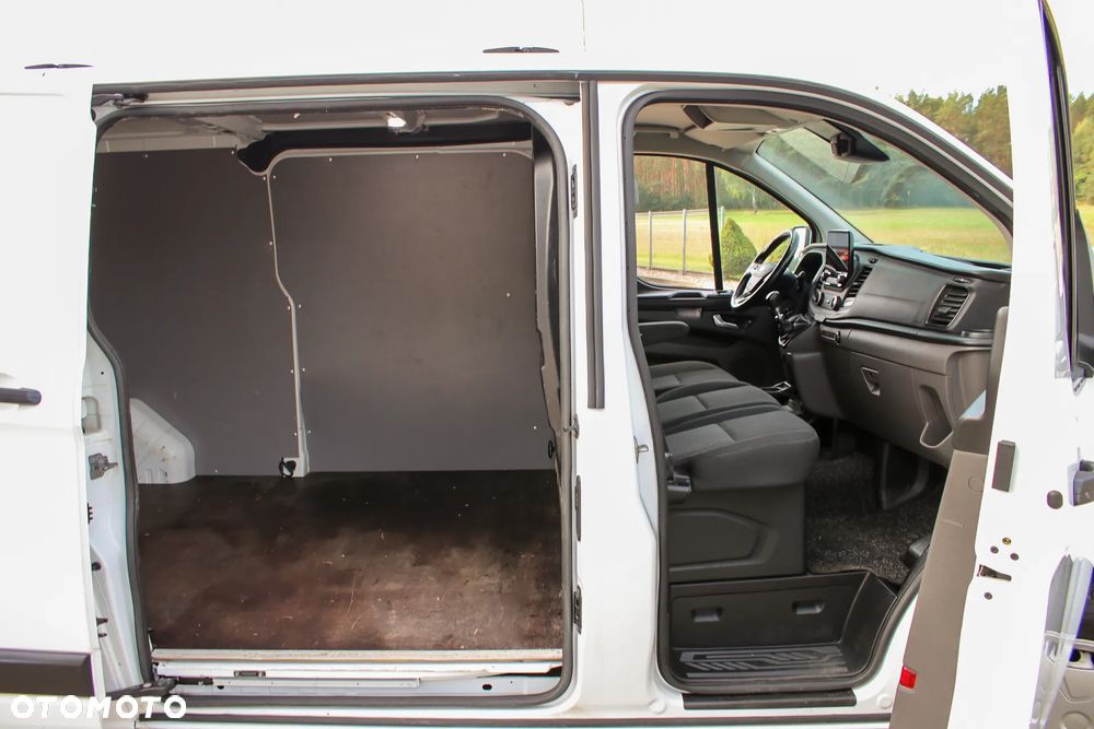 Ford Transit Custom - 37