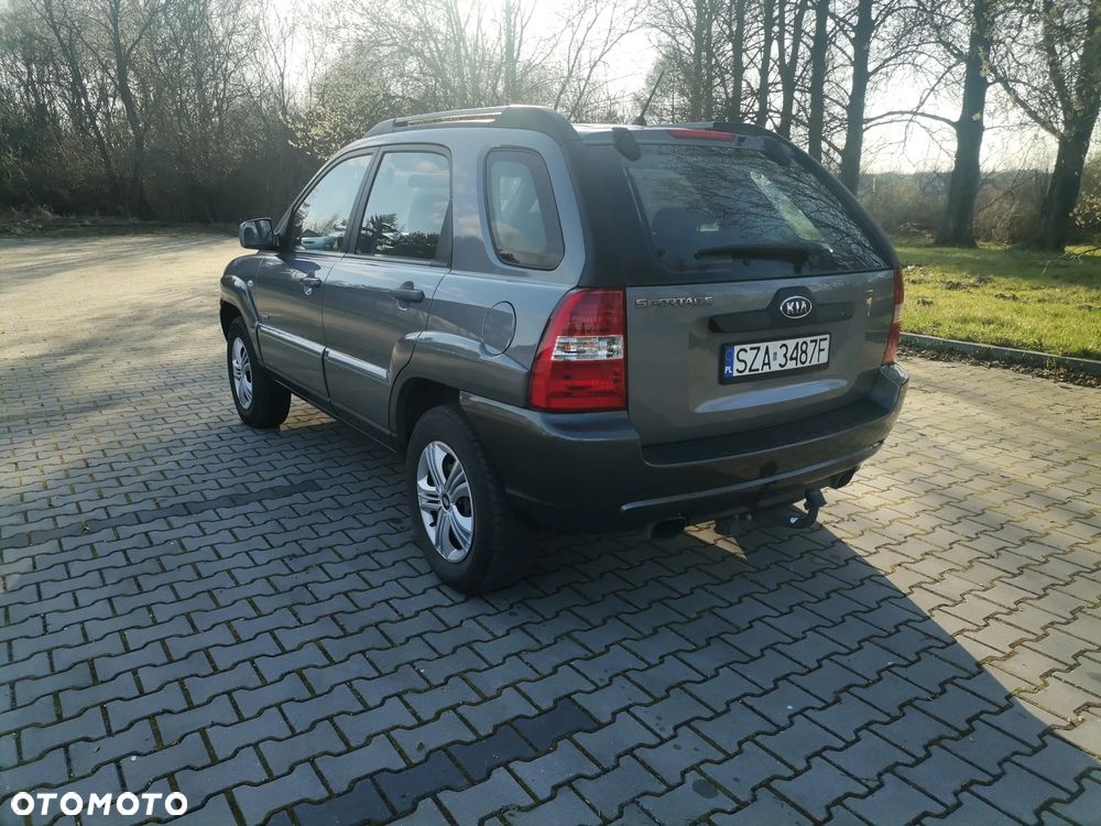 Kia Sportage 2.0 CRDi Expedition - 11