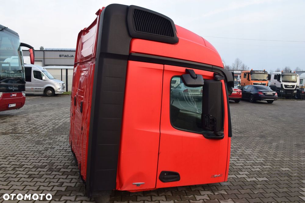 SZKIELET KABINY MERCEDES ACTROS MP4 STREAM SPACE - 5