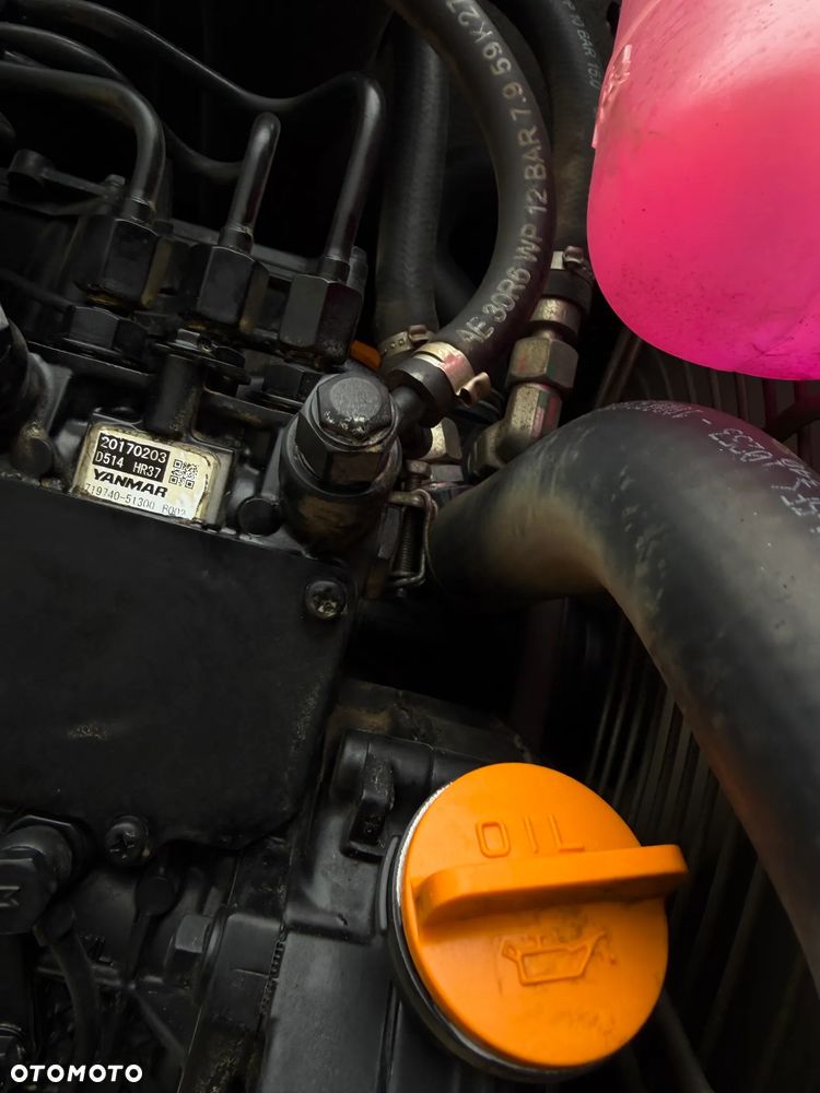 Wacker Neuson ET16 Minikoparka 2 tony. JAK NOWA 2018rok z Gospodarstwa Norweskiego 1190mtg. IGŁA! Rozsuwane hydraulicznie gąsienice. Dodatkowe sekcje Hydrauliczne. Silnik Yanmar 3 cyl. Aktualna DEKRA BMWT. Po serwisach! Ani deka luzów i wycieków. OKAZJA TANIO. Zadbana maszyna. 2 łyżki - 18