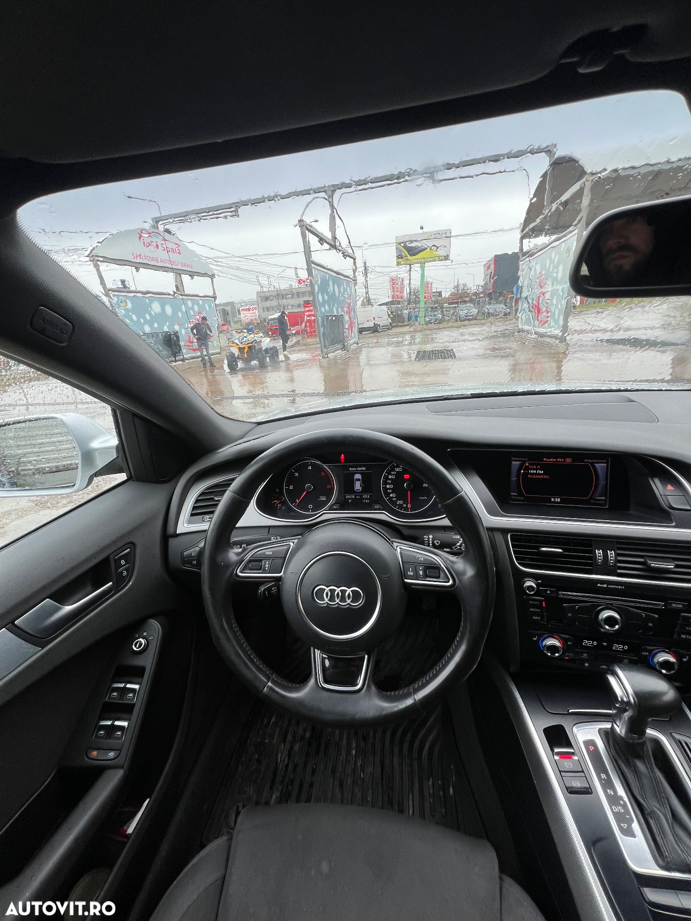 Audi A4 Avant 2.0 TDI DPF multitronic Attraction - 16