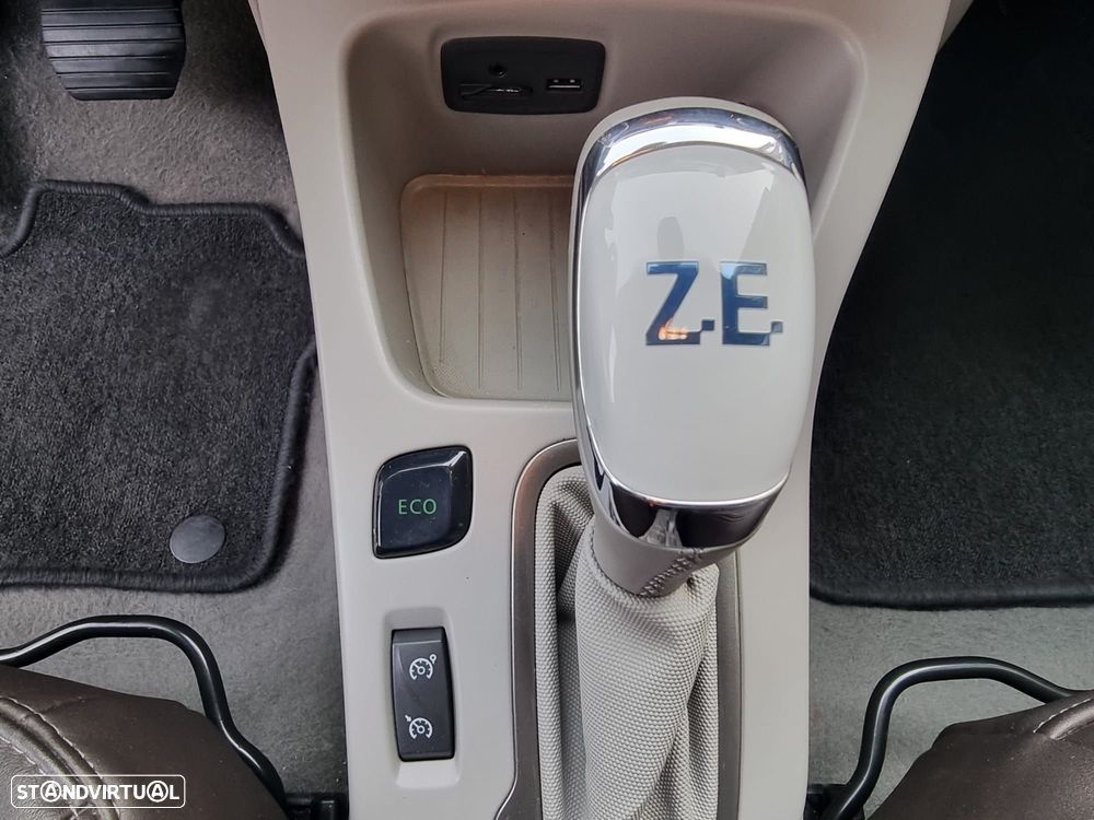 Renault Zoe (c/ Bateria) Bose 40 - 34