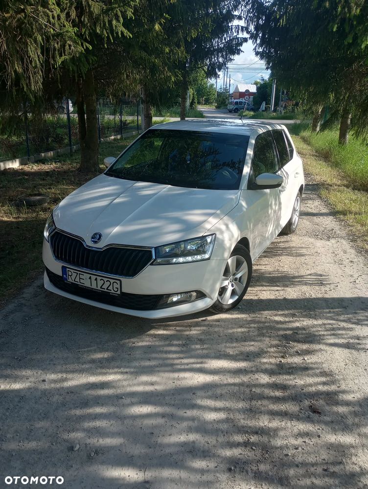 Skoda Fabia 1.0 TSI Ambition - 1