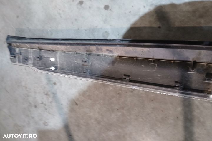 Bandou inferior usa fata stanga 5NA854939AG 5NA854939AG 5NA854939AG 5 - 2