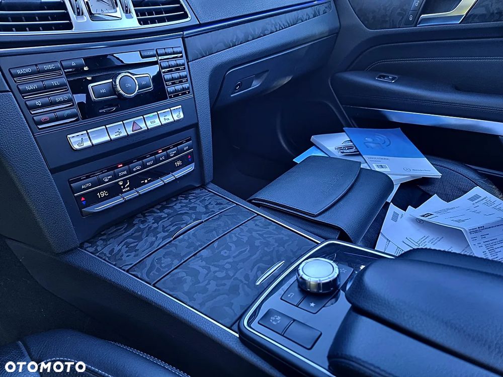 Mercedes-Benz Klasa E - 19