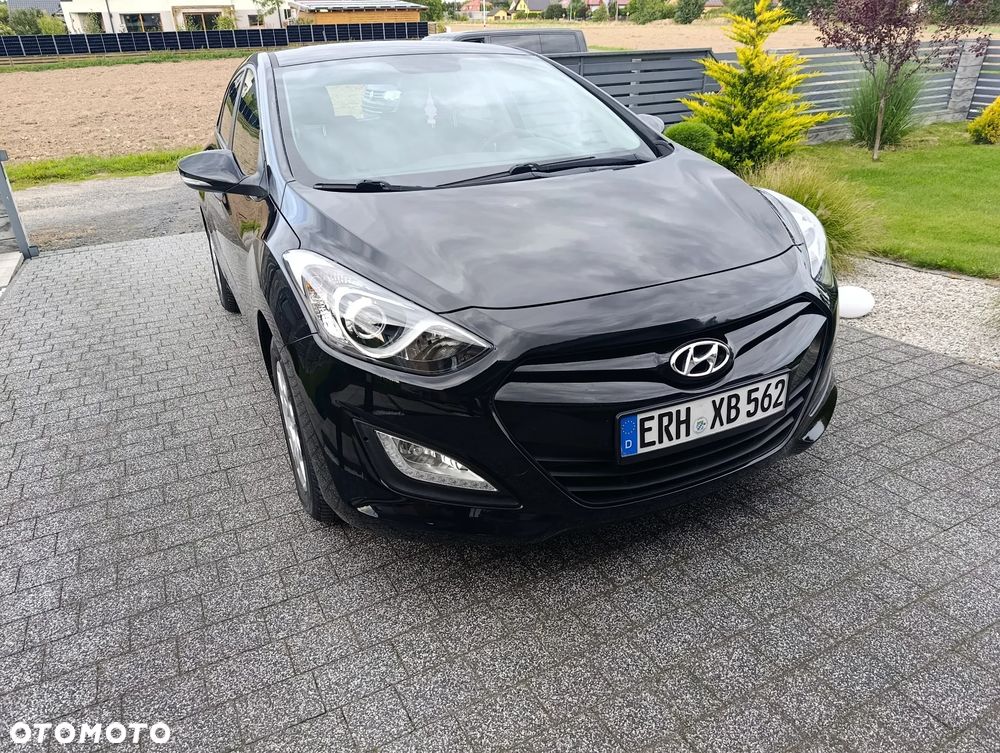 Hyundai i30 1.4 Base - 3