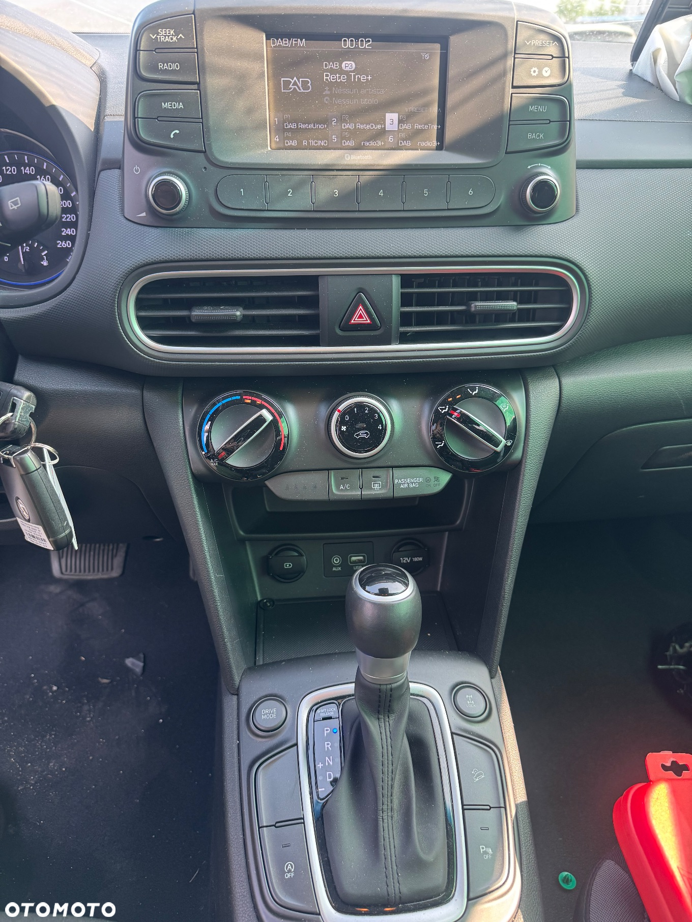 Hyundai Kona - 8
