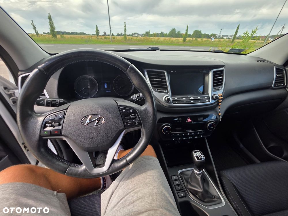 Hyundai Tucson 1.6 GDI BlueDrive Comfort 2WD - 8