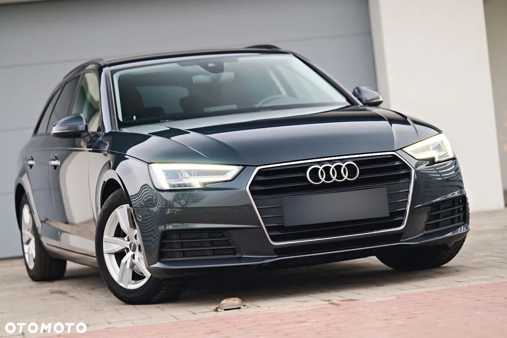 Audi A4 2.0 TDI Design S tronic - 1