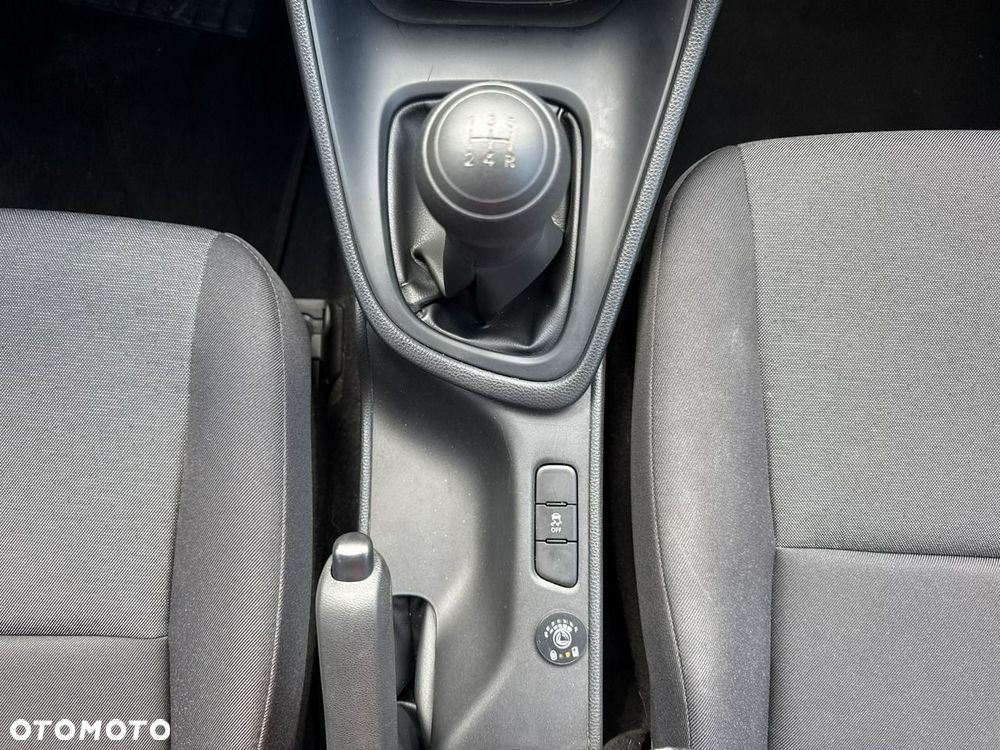 Toyota Yaris 1.0 Active - 22