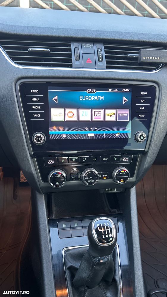 Skoda Octavia - 23