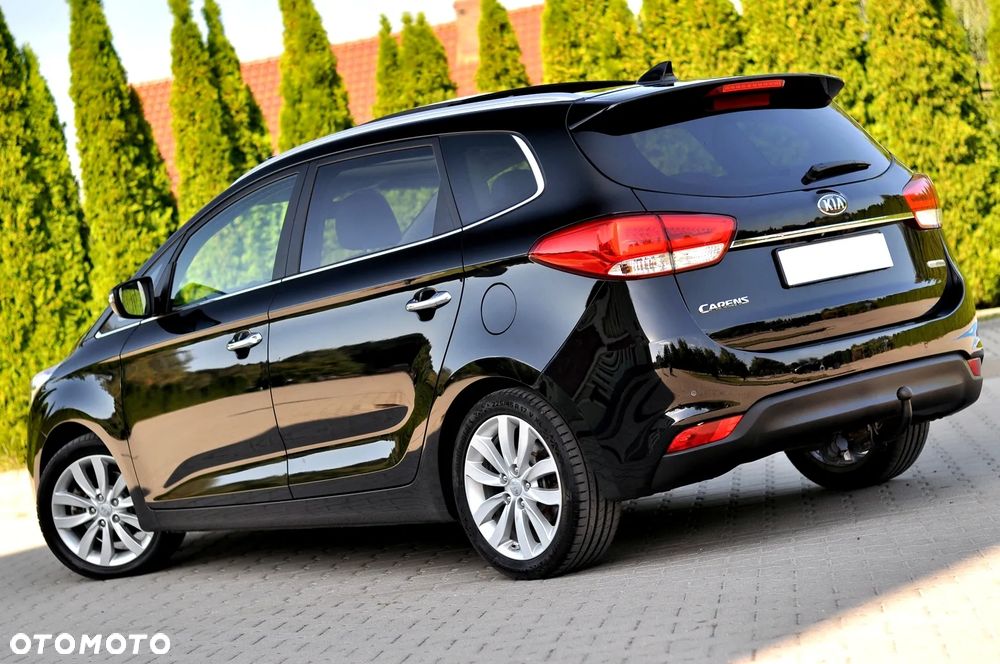 Kia Carens 1.7 CRDi XL 7os - 10