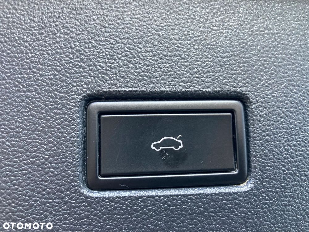 Volkswagen T-Roc 1.5 TSI ACT OPF DSG Sport - 36