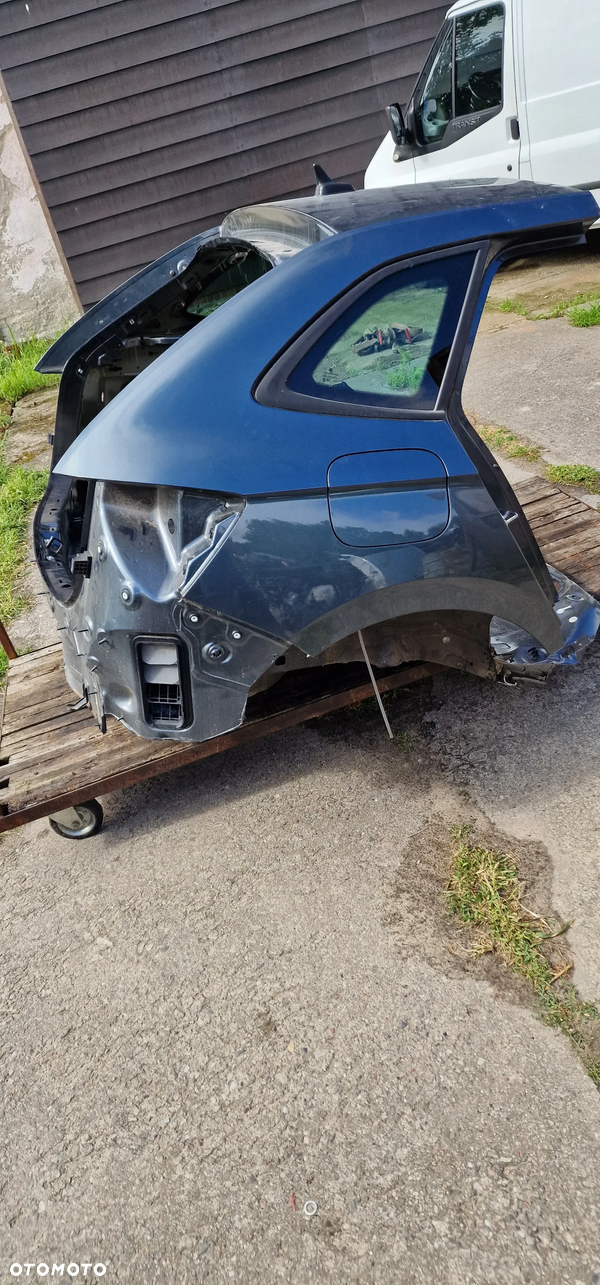 Pas tylny BŁOTNIK Tylny prawy/lewy  SKODA SCALA