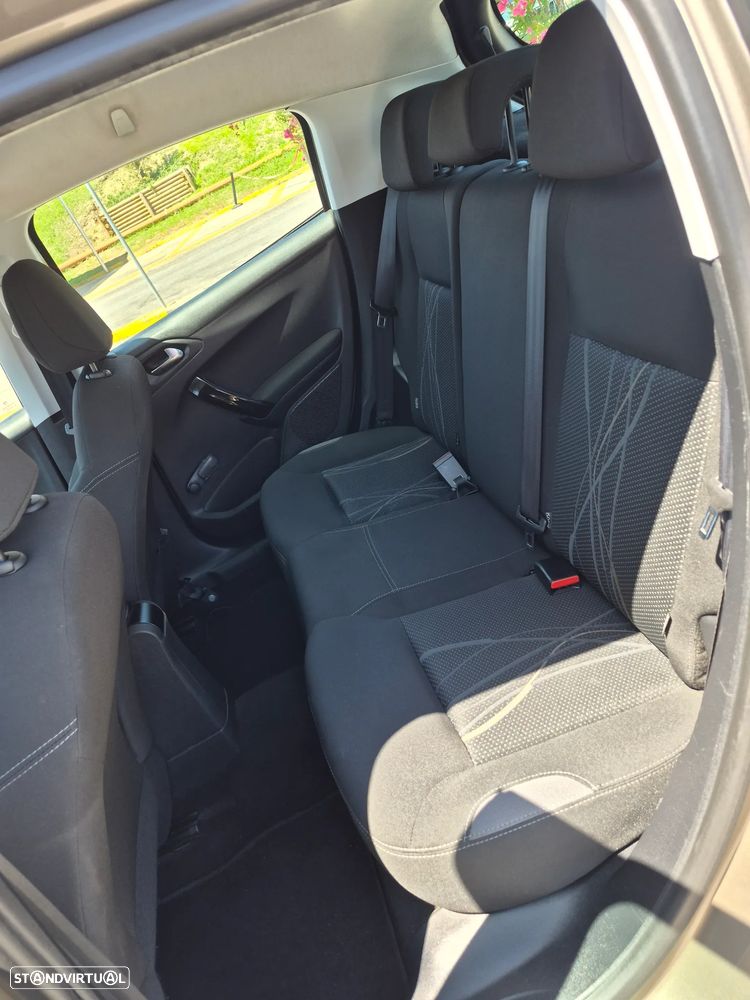 Peugeot 208 1.6 e-HDi Active 95g - 17