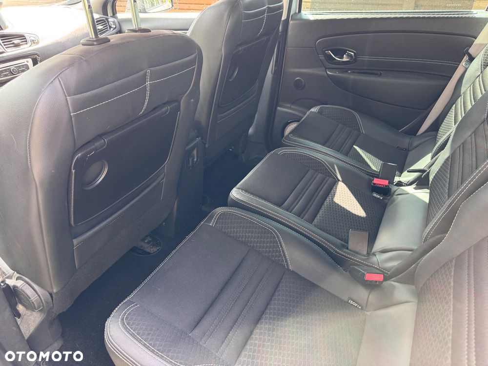 Renault Scenic 1.2 TCe Energy Bose - 25