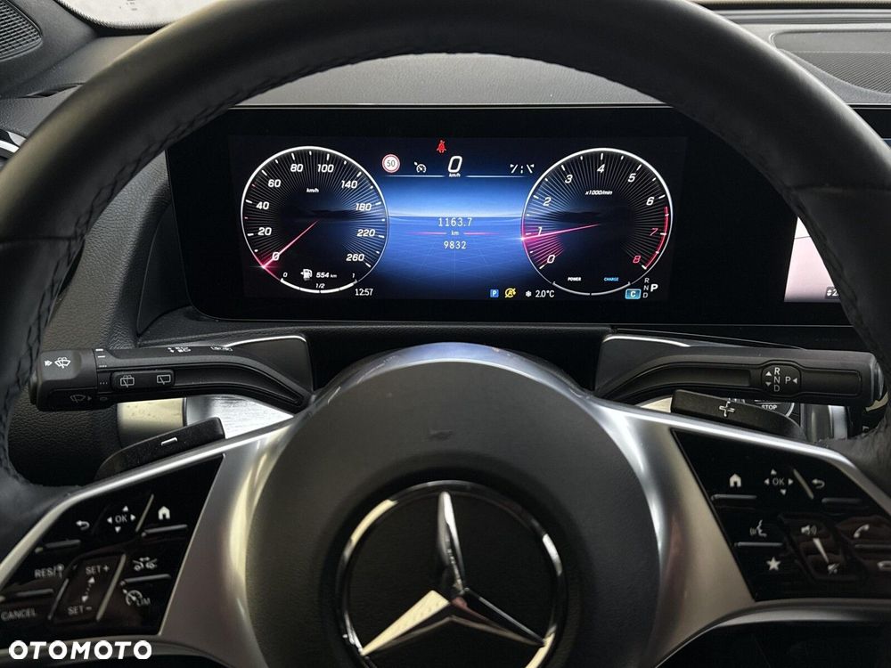 Mercedes-Benz GLB - 15
