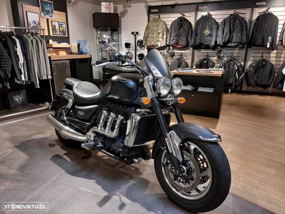 Triumph Rocket III Roadster - 10