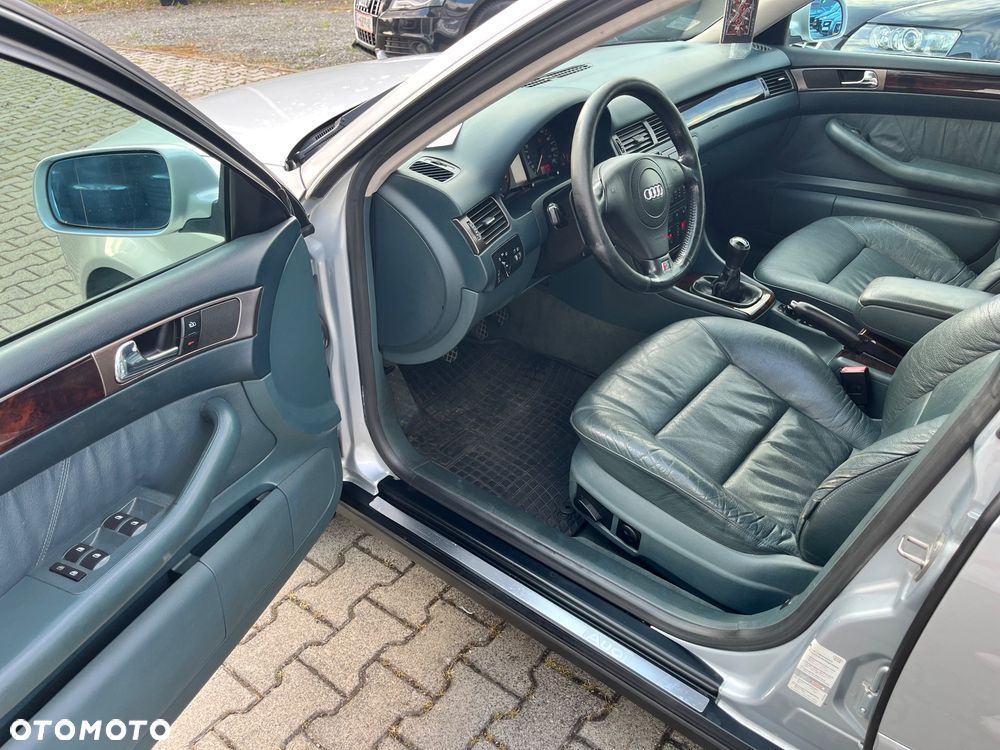 Audi A6 Limousine 2.8 - 7