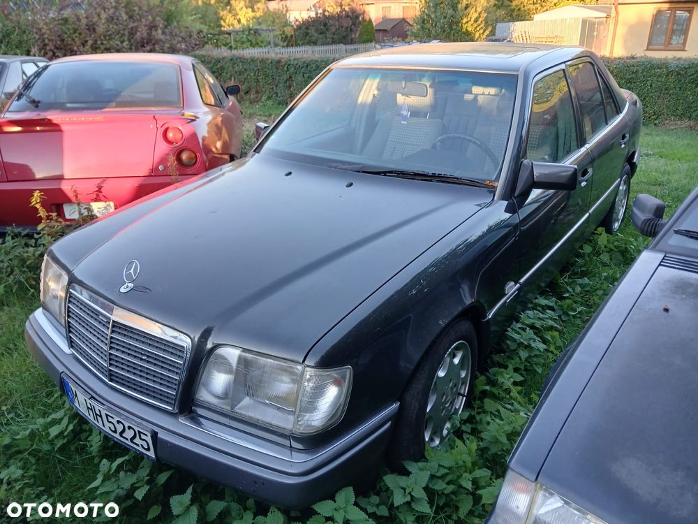 Mercedes-Benz W124 (1984-1993) - 1