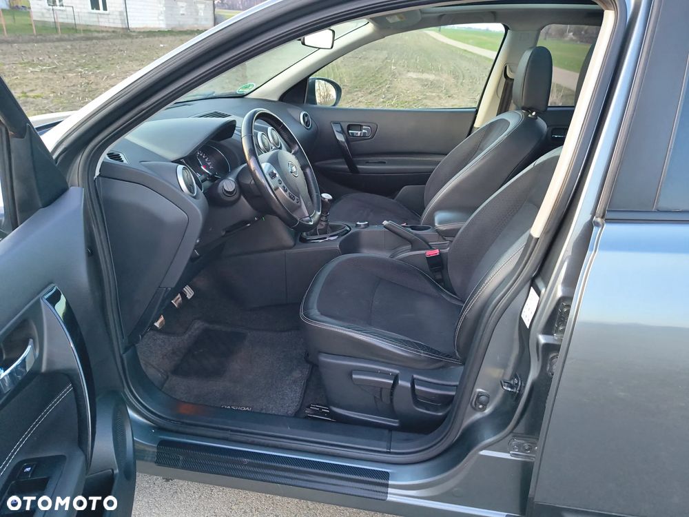 Nissan Qashqai 1.6 DCi ALL-MODE 4x4i TEKNA+ - 34