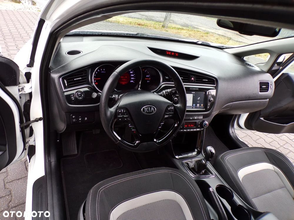 Kia Ceed 1.6 CRDi L - 15