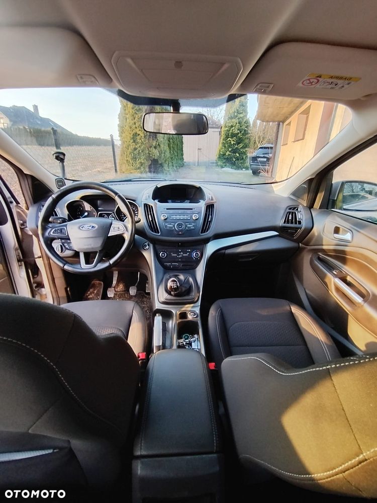 Ford Kuga 2.0 TDCi AWD Edition - 5