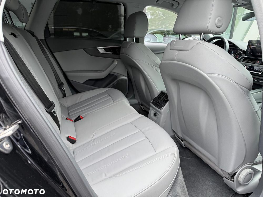 Audi A4 Avant 35 TDI mHEV Advanced S tronic - 19