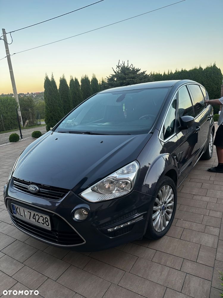 Ford S-Max - 9
