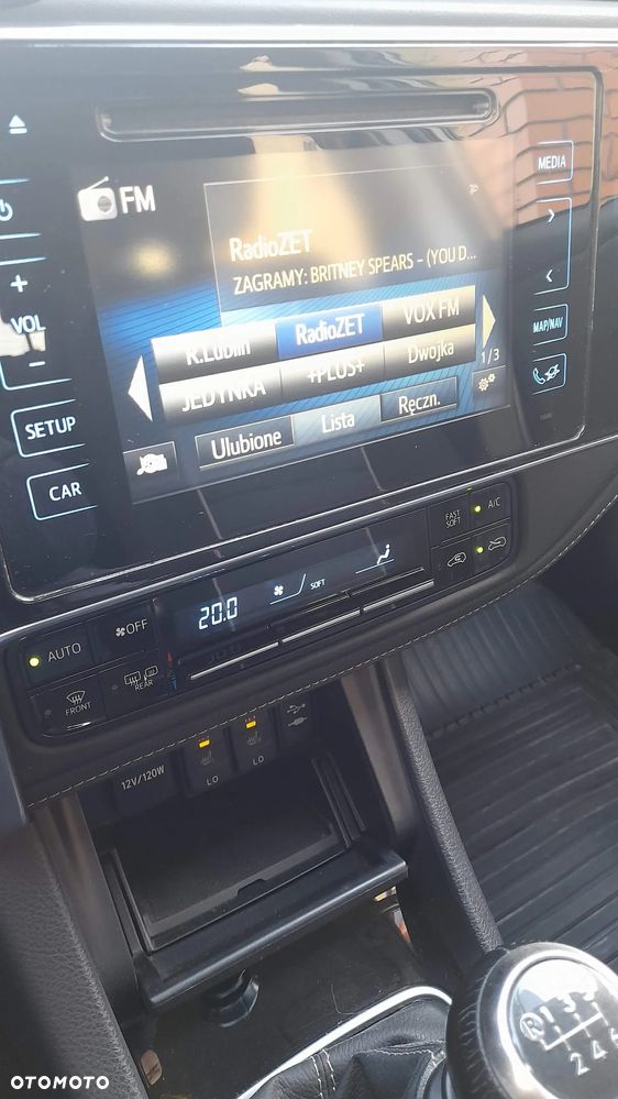 Toyota Auris - 4
