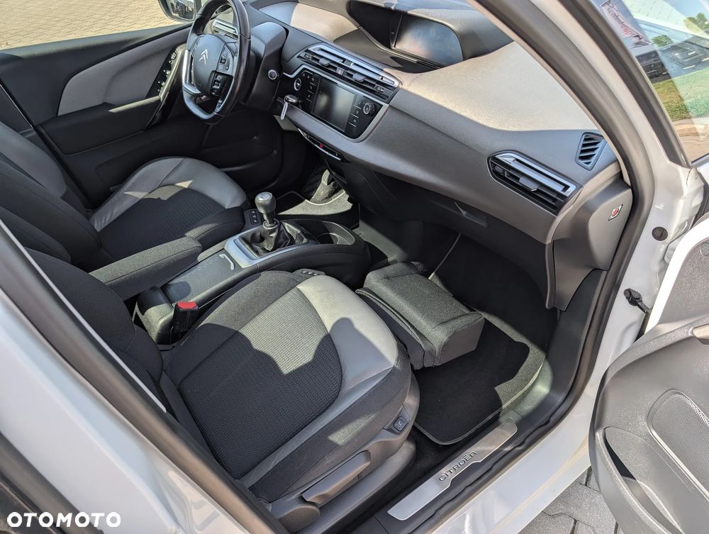 Citroën C4 Picasso PureTech 130 Stop&Start SHINE - 34