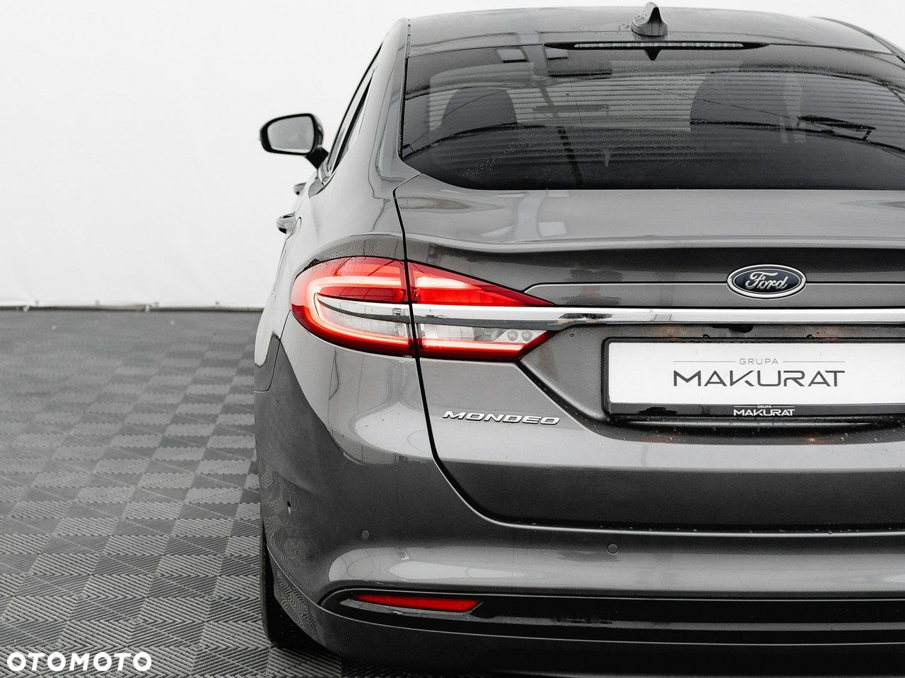 Ford Mondeo - 12