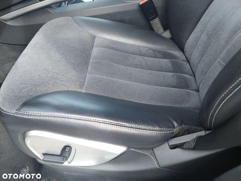 Mercedes-Benz ML - 15