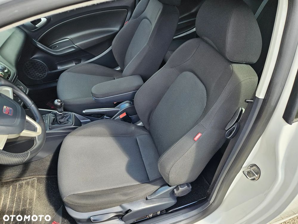 Seat Ibiza 1.6 16V Sport Edition - 10