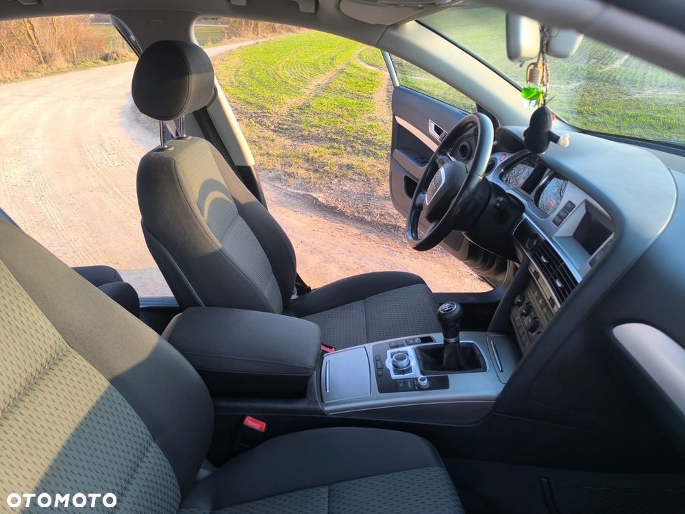 Audi A6 Limousine 2.4 - 9