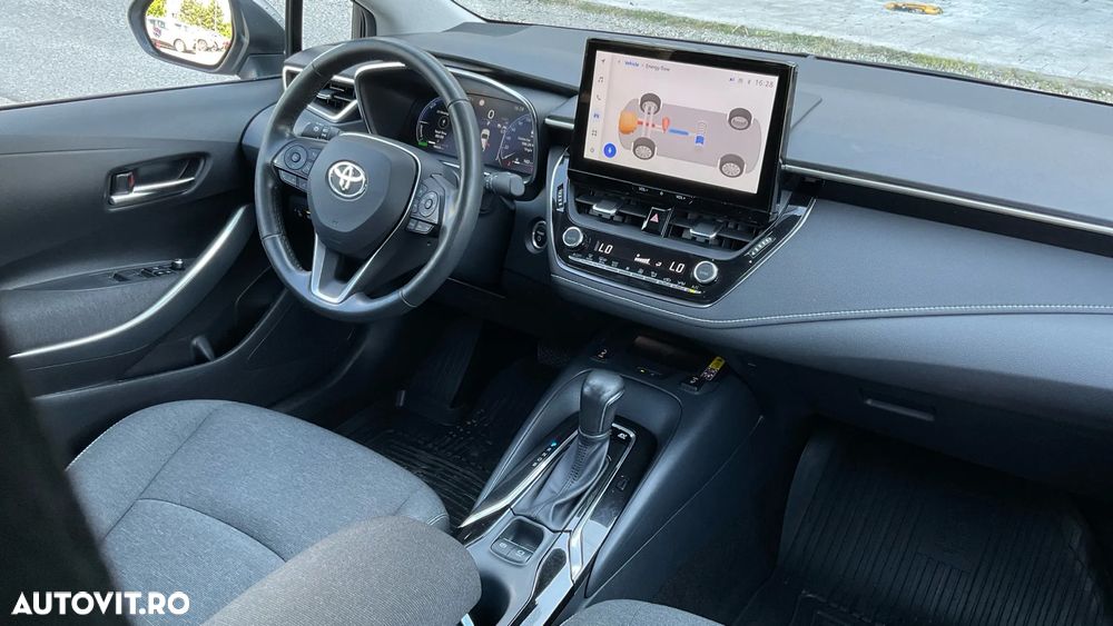 Toyota Corolla 1.8 HSD Dynamic - 15