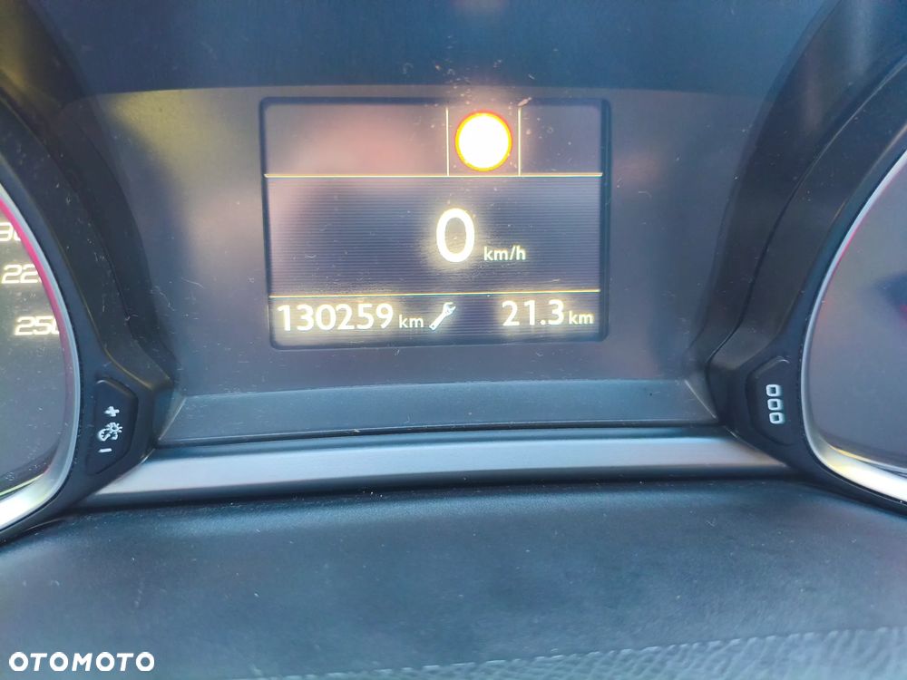 Peugeot 308 SW 1.2 PureTech GPF Allure S&S - 17
