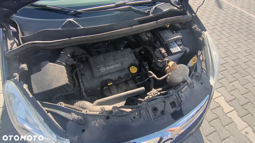 Opel Corsa - 8