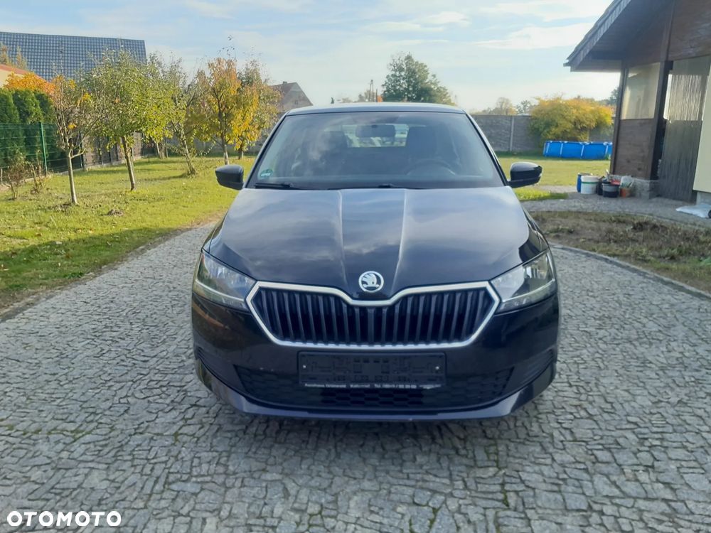 Skoda Fabia 2019 photo 2