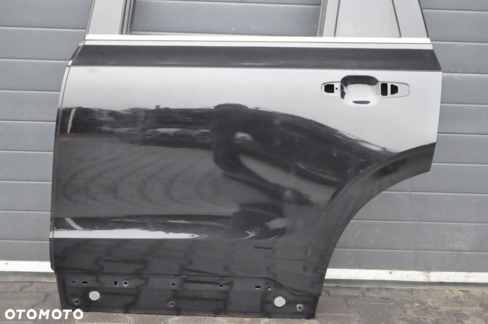 VOLVO XC90 II DRZWI LEWY TYŁ LEWE TYLNE 717 - 2