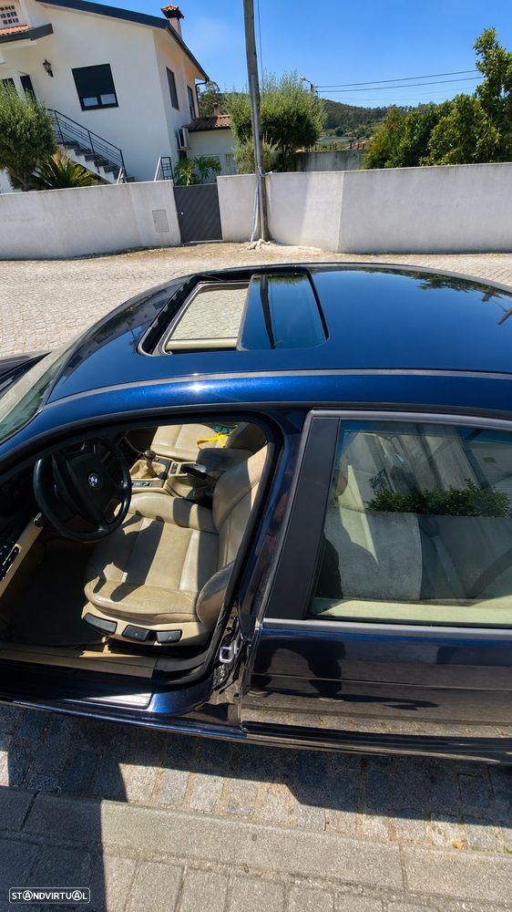 BMW 320 d - 12