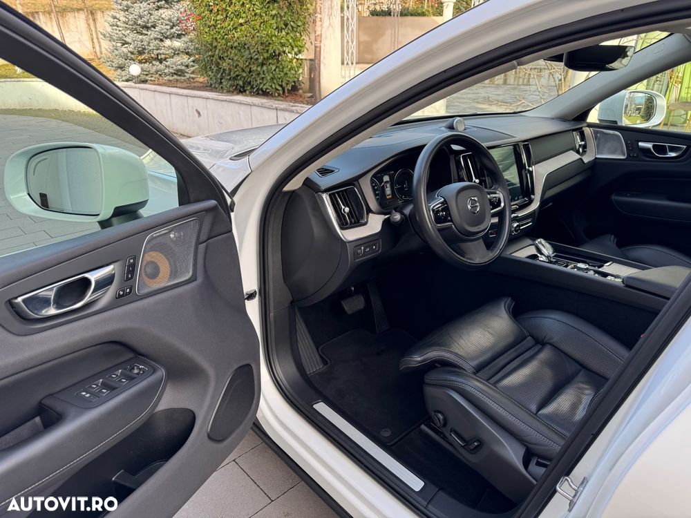 Volvo XC 60 Recharge T8 Twin Engine eAWD Inscription - 10