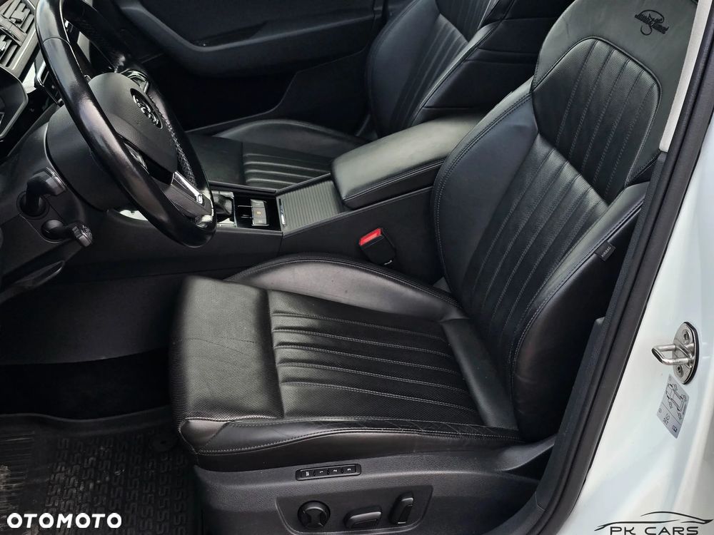Skoda Superb 2.0 TDI 4x4 DSG L&K - 31