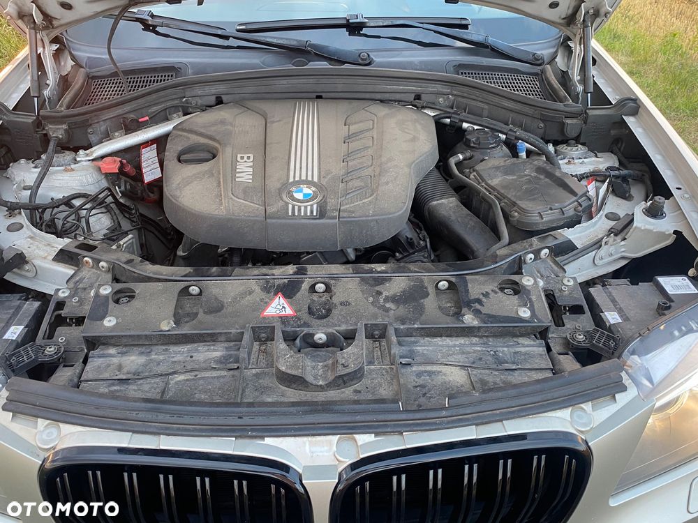 BMW X3 xDrive20d - 9