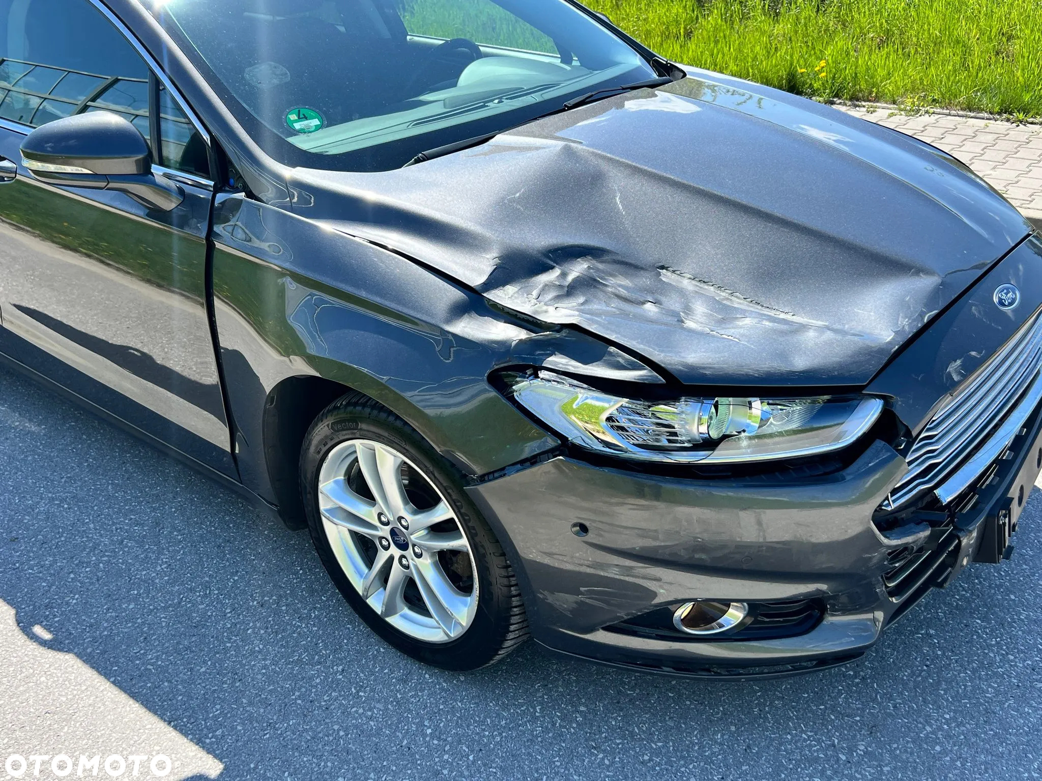 Ford Mondeo Turnier 2.0 TDCi Start-Stopp PowerShift-Aut Titanium - 13
