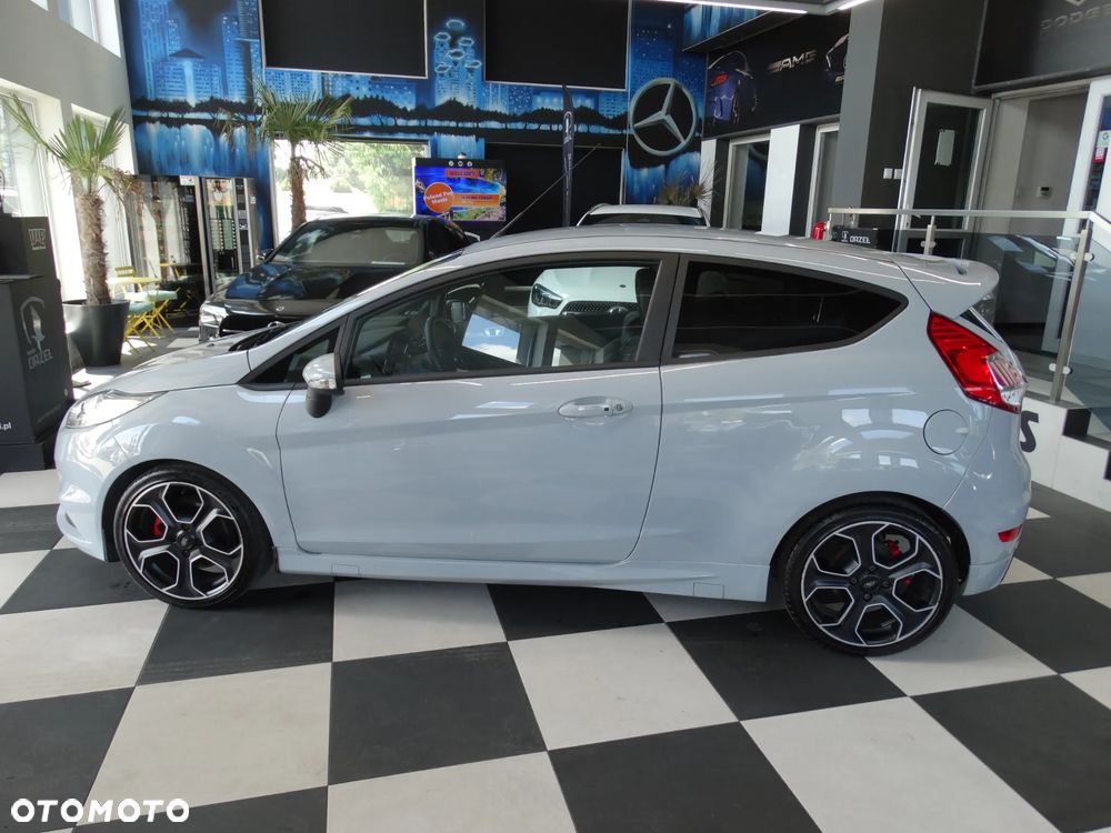 Ford Fiesta 1.6 EcoBoost ST200 - 2