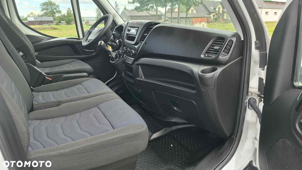 Iveco 35C14, 35C13, 35C15, 35C16, 35C17 - 12