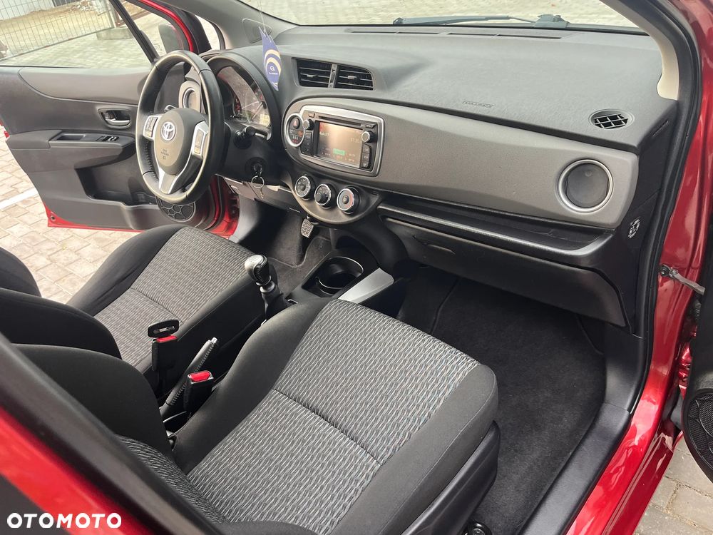 Toyota Yaris 1.33 VVT-i Edition 2014 - 13
